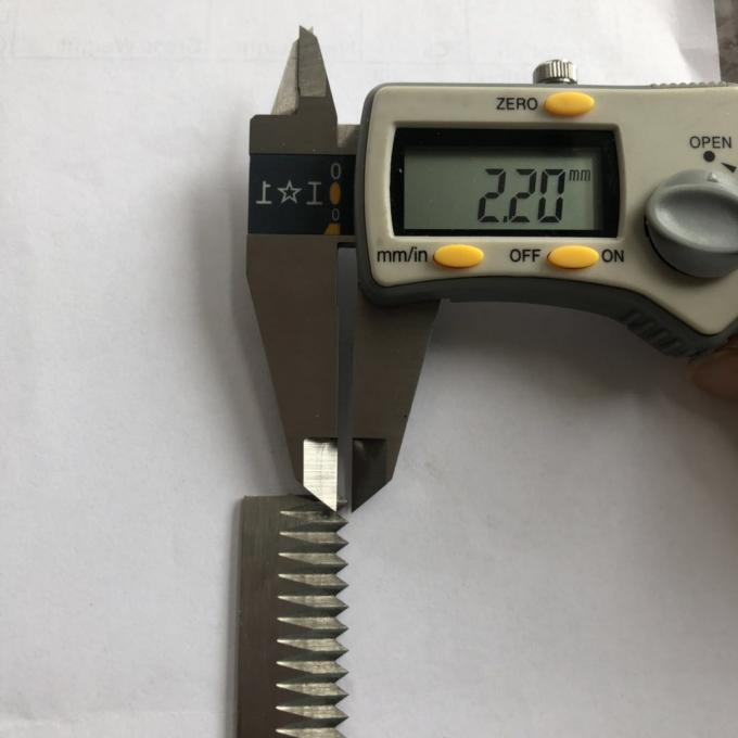 Cuchillos de corte de película de embalaje Bolsas de plástico de corte de cortador Llave dentado 2